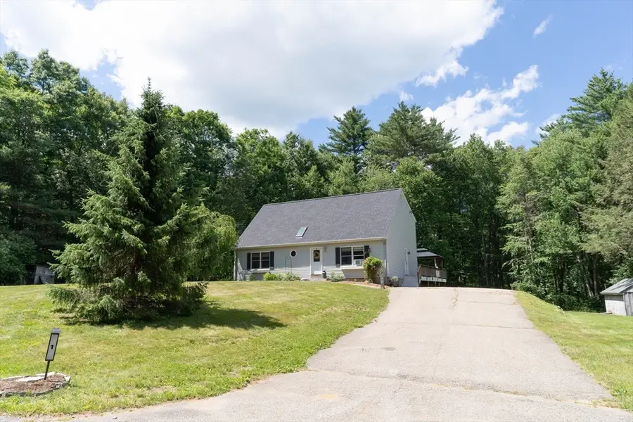 1 Barefoot Ln, Brookfield, MA 01506 - #3