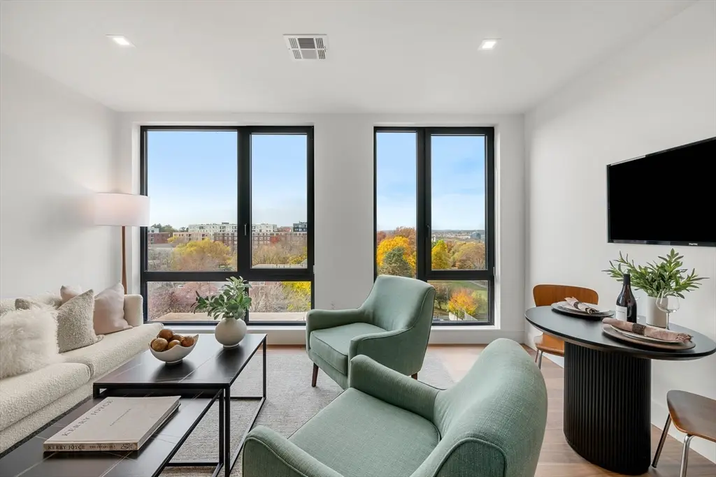 1515 Commonwealth Ave #807, Boston, MA 02135 - #1