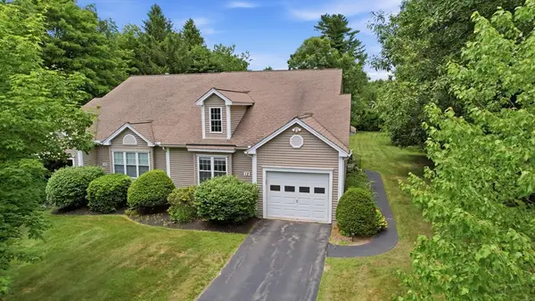 12 Meditation Ln #10B, Lancaster, MA 01523