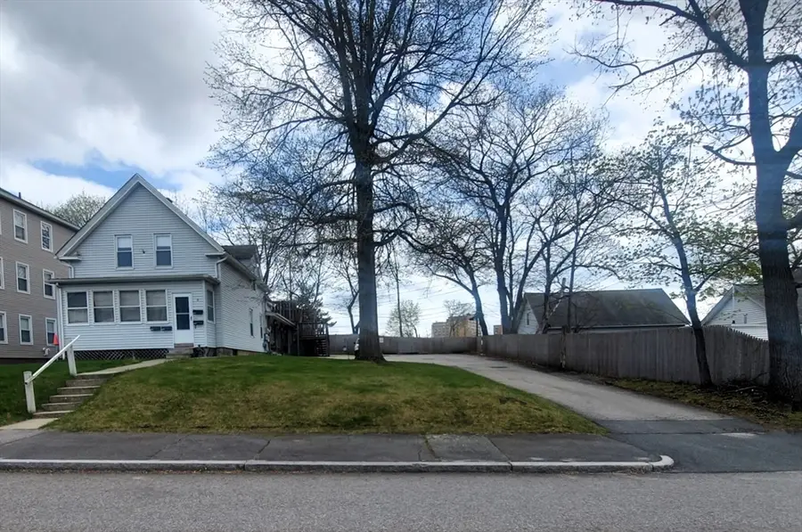 6 Buffum St, Worcester, MA 01603 - #2