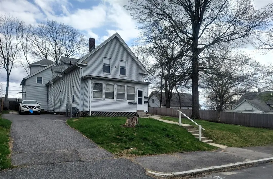 6 Buffum St, Worcester, MA 01603 - #3