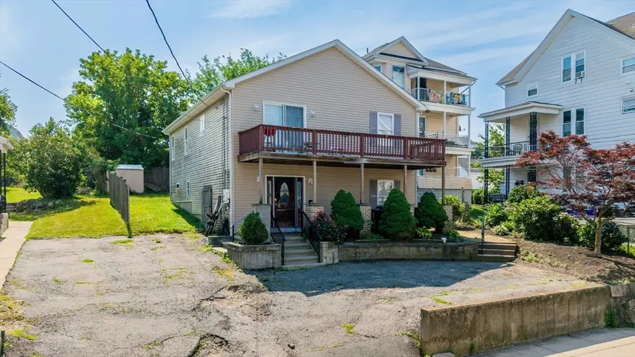212 Haffards St, Fall River, MA 02723 - #2