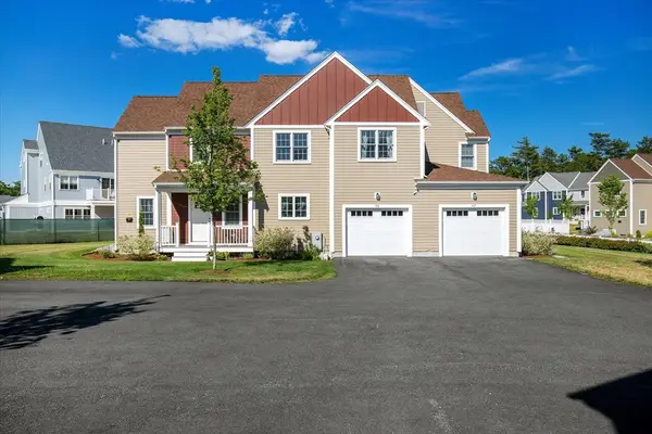 49 Drum Dr #49, Plymouth, MA 02360