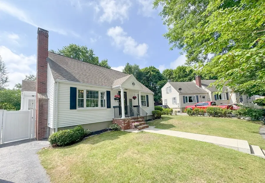 9 Reynolds Rd, Peabody, MA 01960 - #3