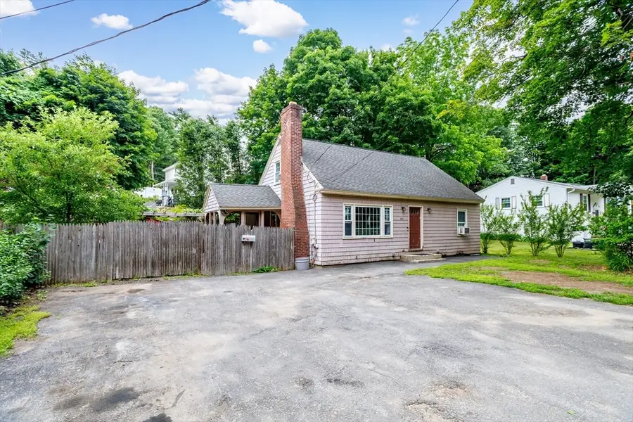 547 Elm St, Fitchburg, MA 01420 - #2