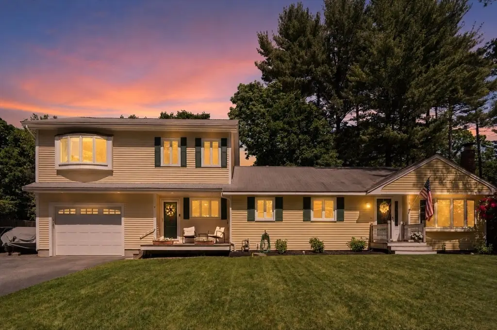 9 Abbot St, Westford, MA 01886 - #1