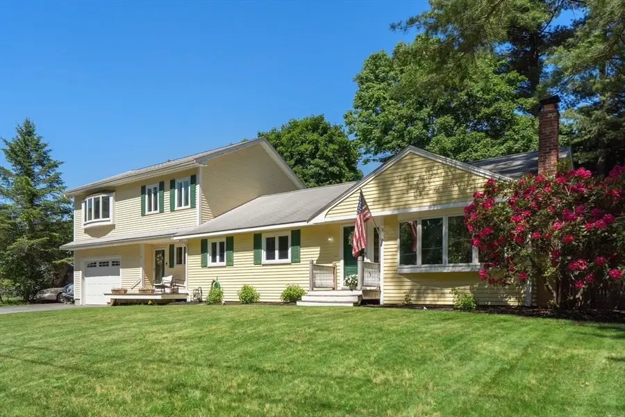 9 Abbot St, Westford, MA 01886 - #2