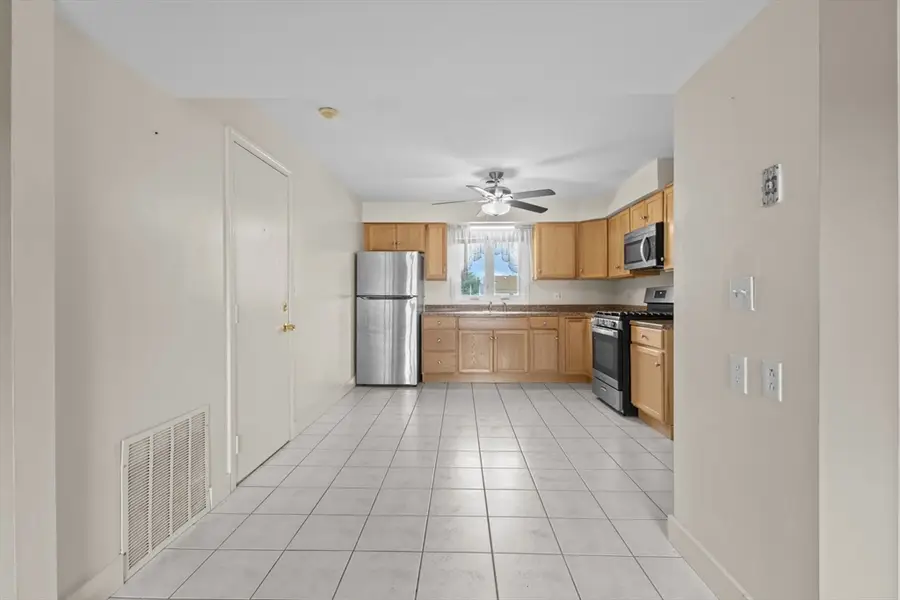 135 Vale Street #16, Fall River, MA 02724 - #2