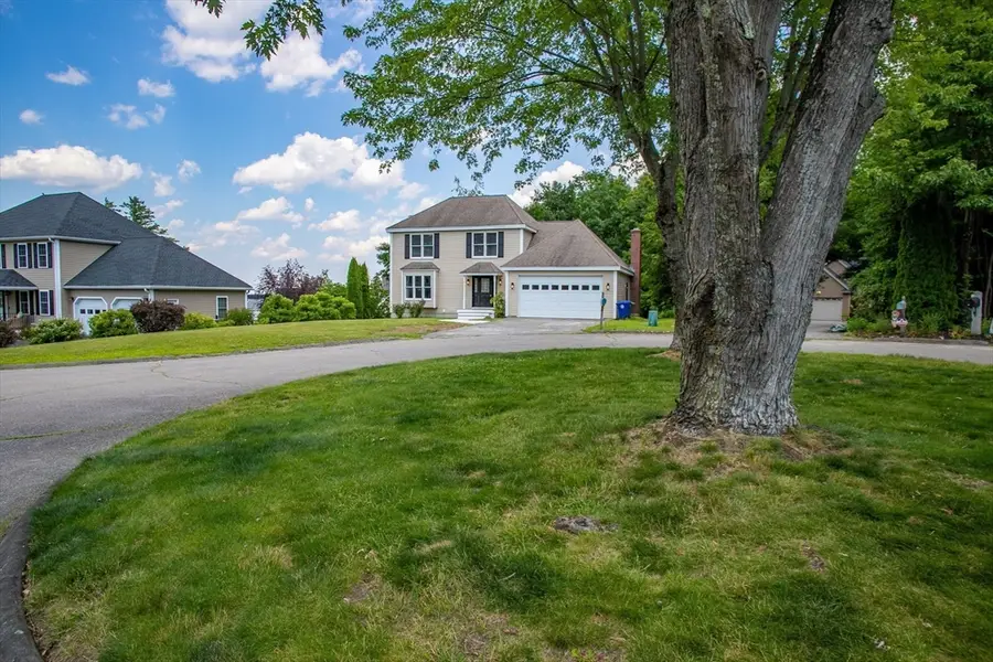12 Walden Ct, Leominster, MA 01453 - #2