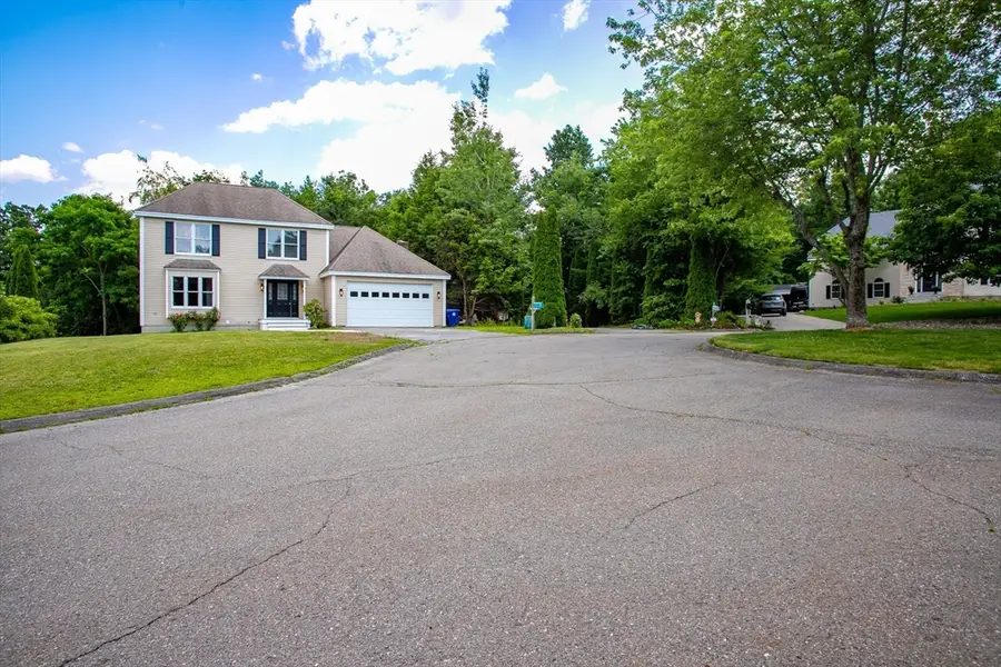 12 Walden Ct, Leominster, MA 01453 - #3