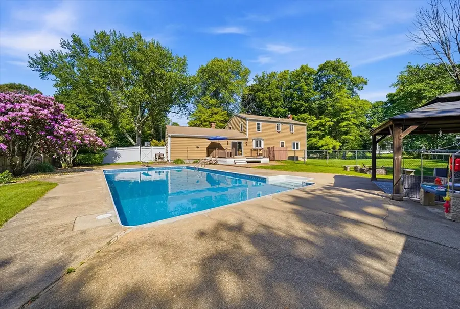 652 Old Post Rd, North Attleboro, MA 02760 - #2