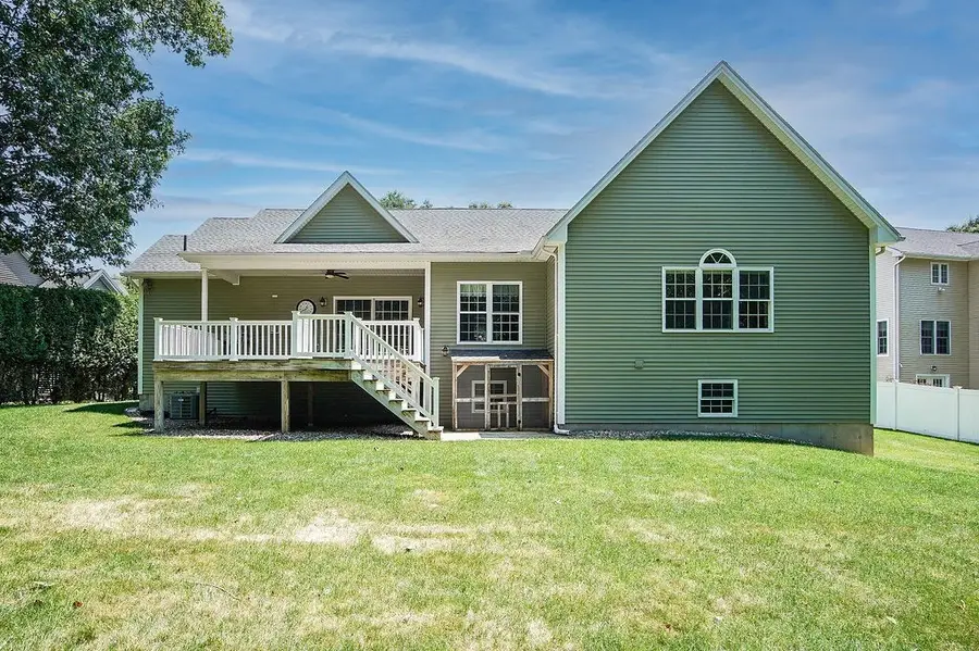 5 Red Bridge Ln, South Hadley, MA 01075 - #3