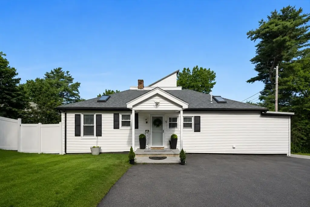 5 Bradford Terr, Saugus, MA 01906 - #1