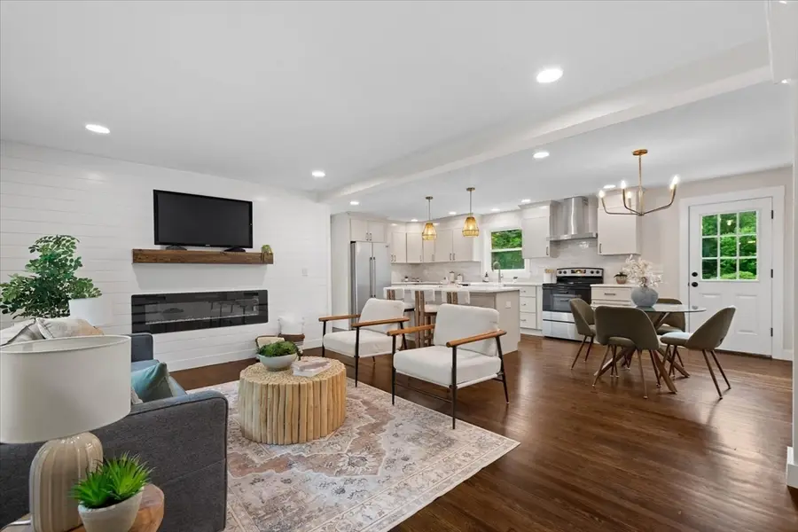 18 Ramshorn Road, Charlton, MA 01507 - #3