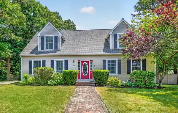 88 Waterfield Road, Barnstable, MA 02655