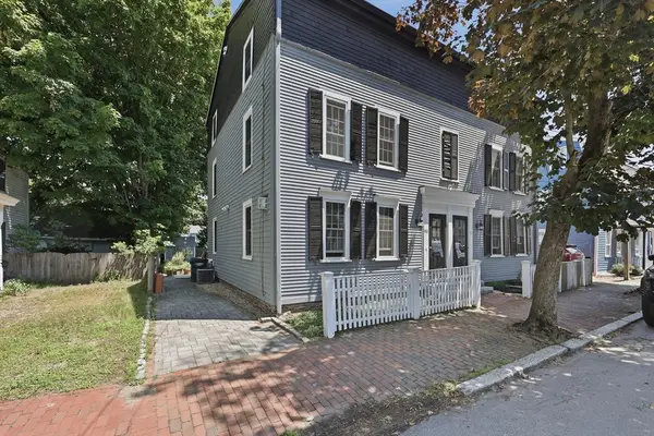 69 Prospect Street #69, Newburyport, MA 01950