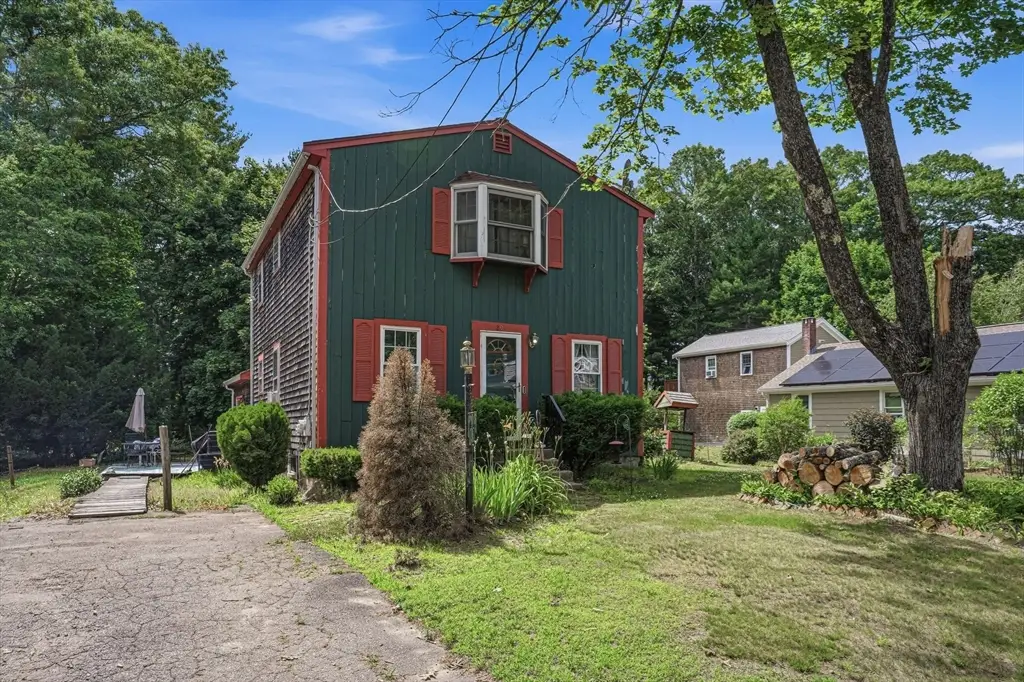 20 Baker St, Hanson, MA 02341 - #1