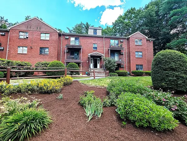 73 Liberty Square Road #30A, Boxborough, MA 01719