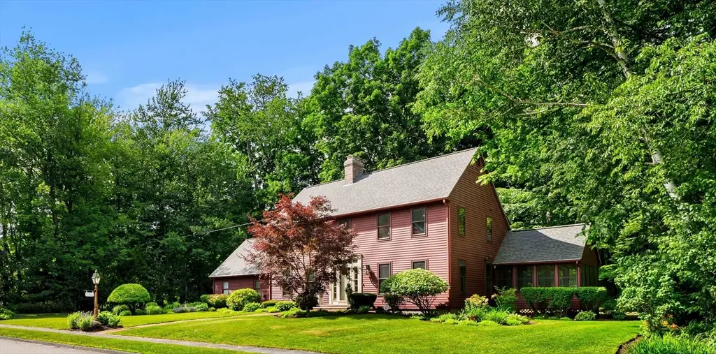 6 Lexington Cir, Holden, MA 01520 - #1