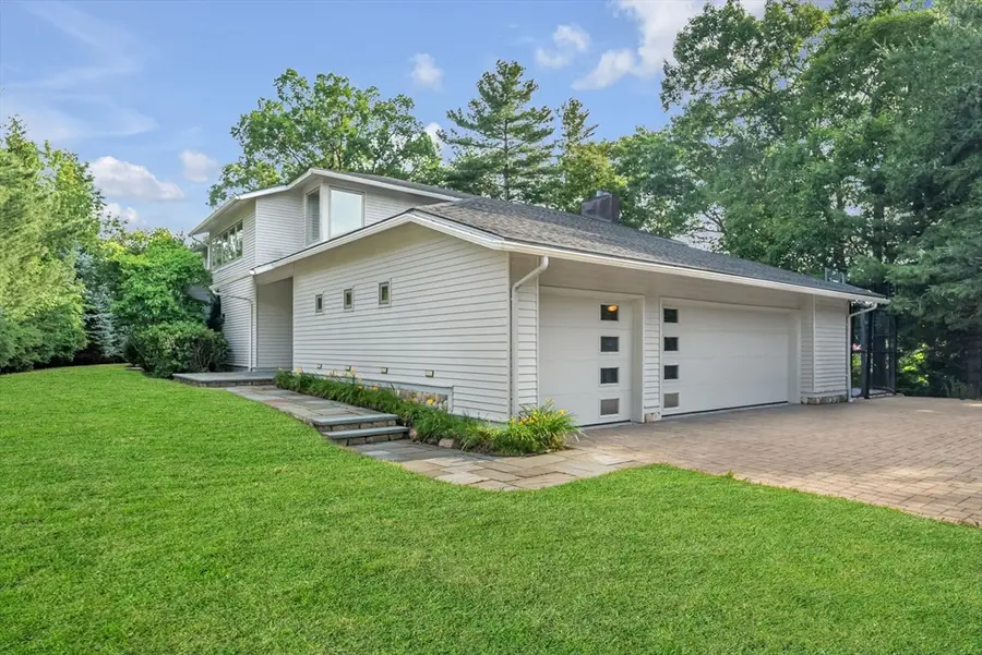 28 Kesseler Way, Newton, MA 02467 - #2