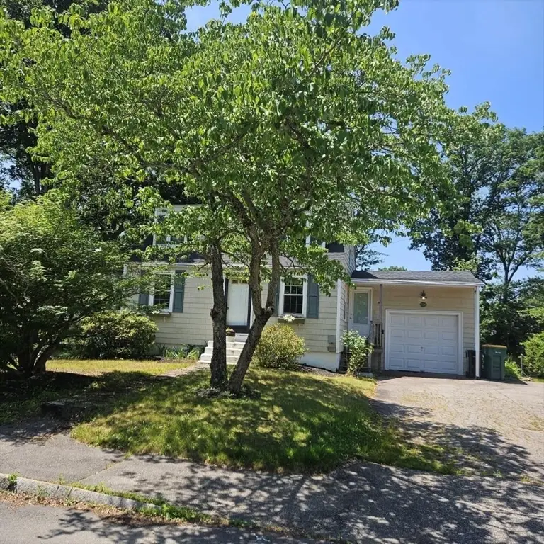 58 Johnson St, North Attleboro, MA 02760 - #2