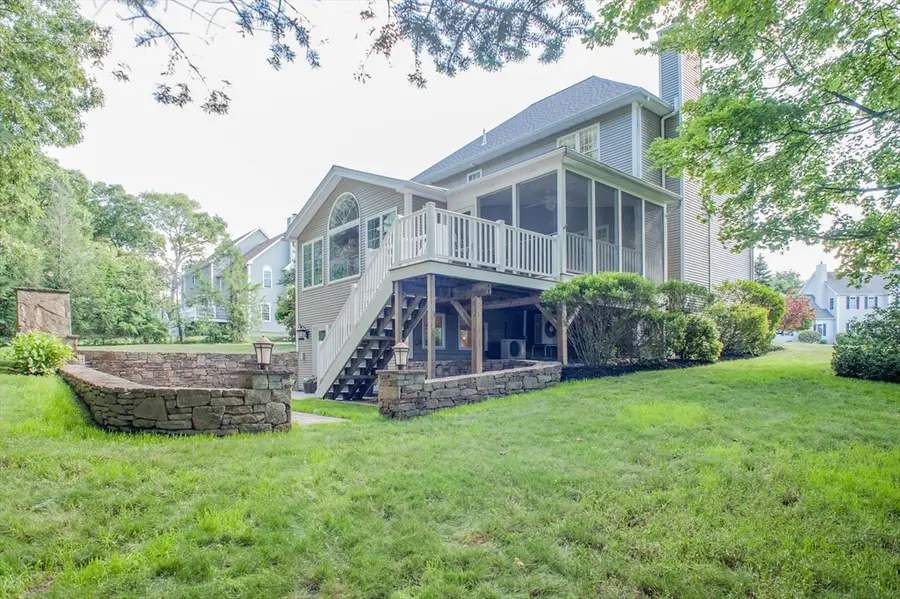 18 Boundary Stone Rd, Sutton, MA 01590 - #3