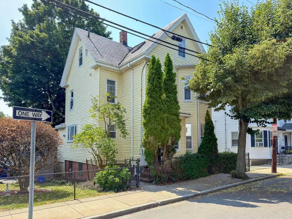 29 Wigglesworth St, Somerville, MA 02145 - #1