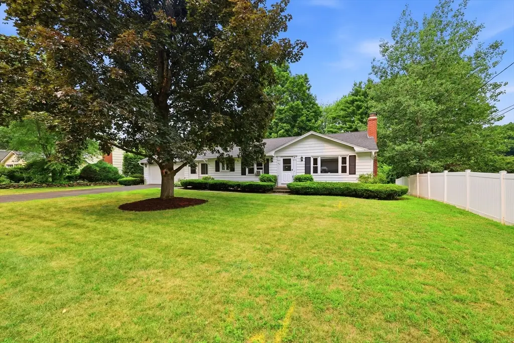 214 Forest Hills Rd, Springfield, MA 01128 - #1