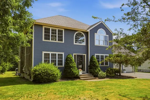 36 S. Brown St., Dartmouth, MA 02747