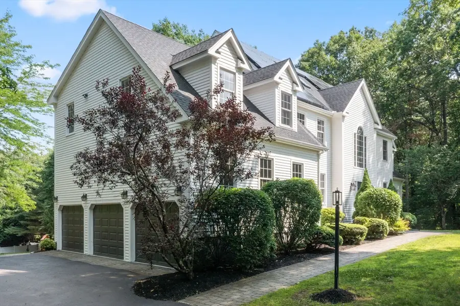 23 Falcon Ridge Dr, Hopkinton, MA 01748 - #2