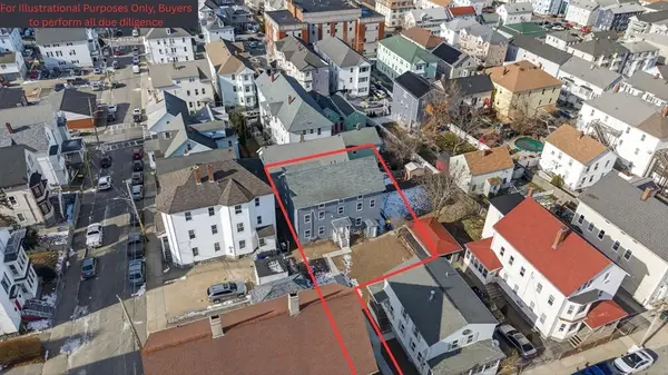 169 Grant St., Fall River, MA 02721