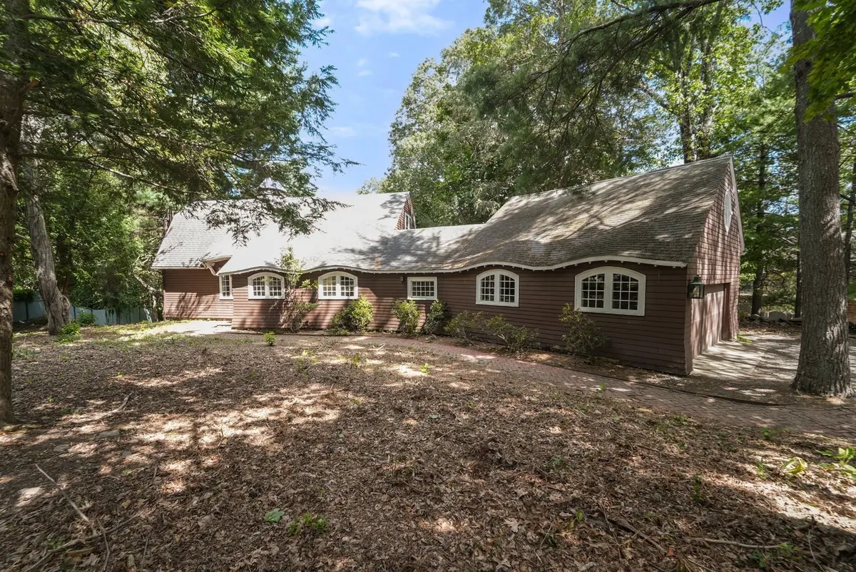 136 Dudley Rd, Newton Center, MA 02459 - #1