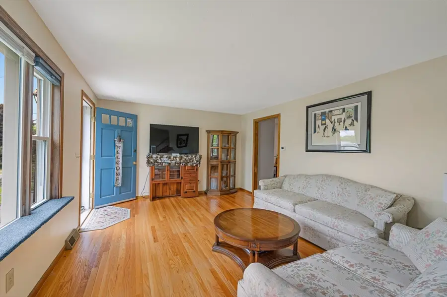 50 Emerson St, Springfield, MA 01118 - #3