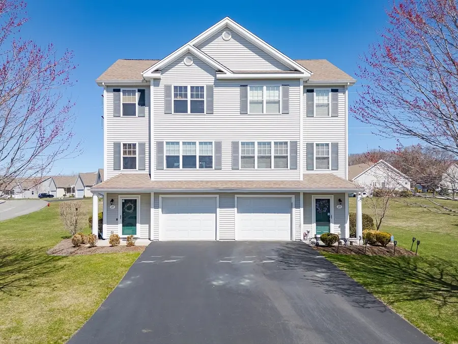 27 Streamview Dr #27, Cumberland, RI 02864 - #2