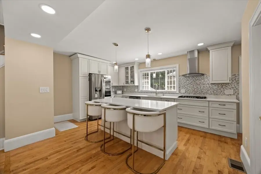 15 Belcher Ave, Brockton, MA 02301 - #3
