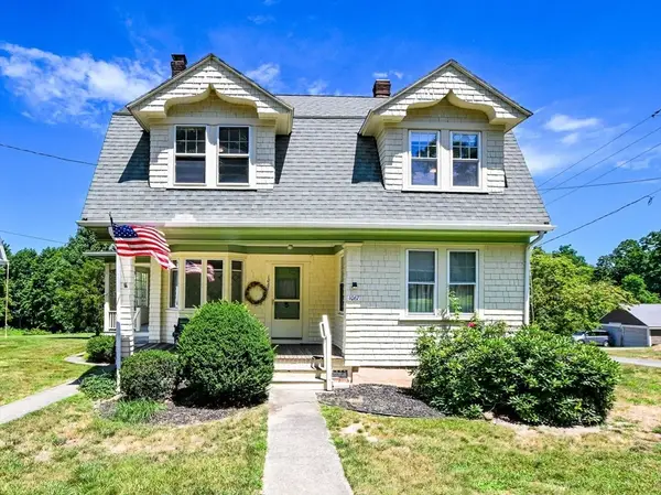 1067 Sandwich Rd, Bourne, MA 02561