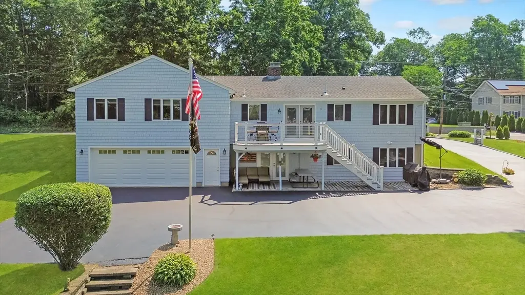 34 Macarthur Dr, Millbury, MA 01527 - #1
