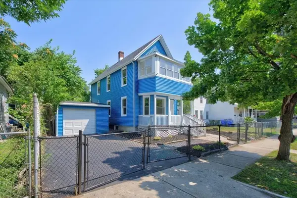 58 Greene St, Springfield, MA 01109