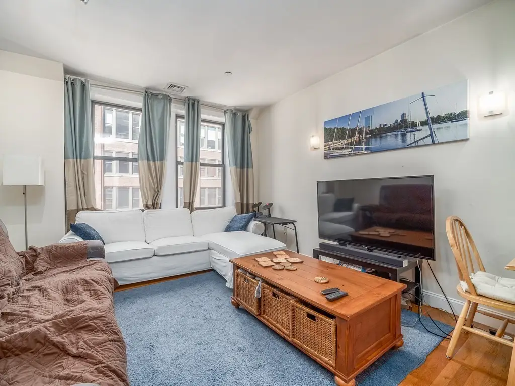 42 Beach St #6B, Boston, MA 02111 - #1