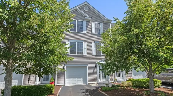 11 Harbor Mist Drive #11, Fairhaven, MA 02719