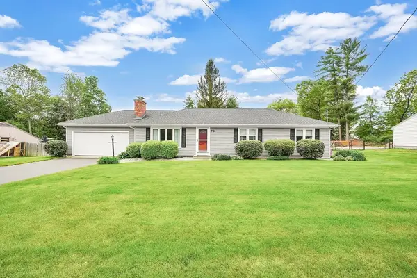 76 Glenwood Dr, Westfield, MA 01085