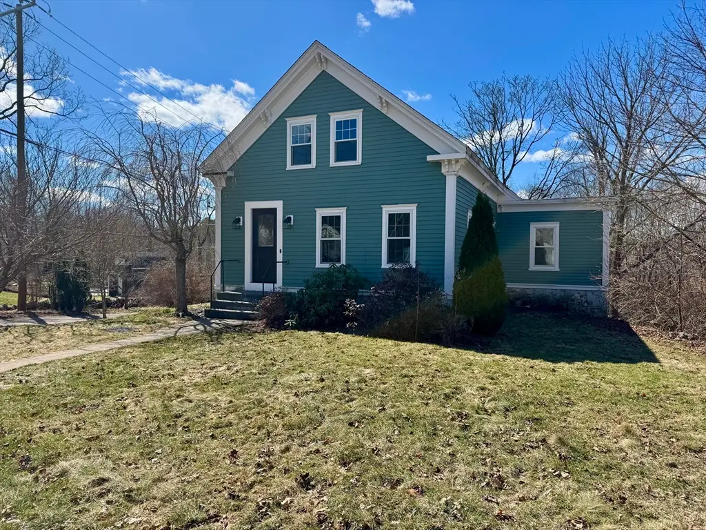 20 South St, Plainville, MA 02762 - #1