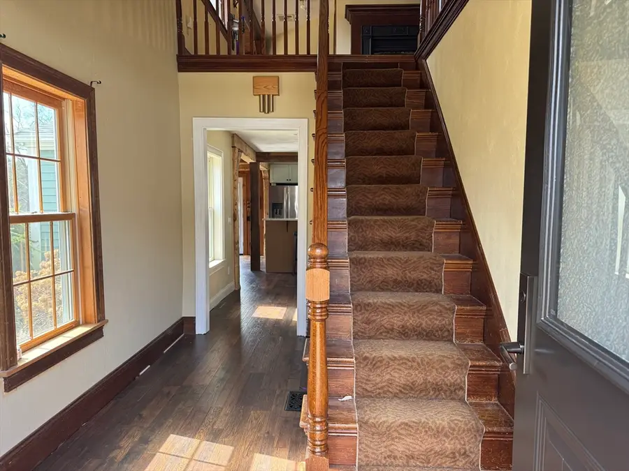 20 South St, Plainville, MA 02762 - #3