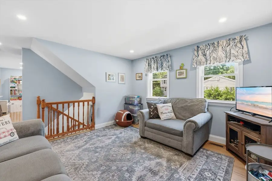 18 Tremont St, Billerica, MA 01821 - #3