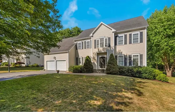 13 Paddock, Plainville, MA 02762