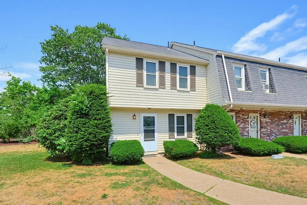 335 East Washington St #5, North Attleboro, MA 02760 - #1
