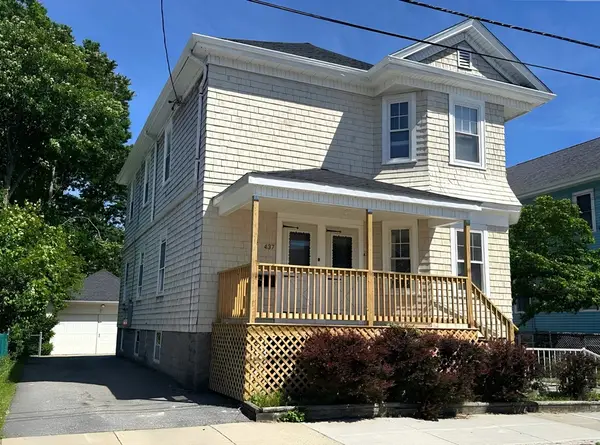 435-437 Stetson St, Fall River, MA 02720