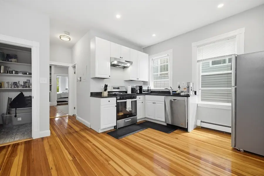 34 Sumner St #5, Revere, MA 02151 - #3