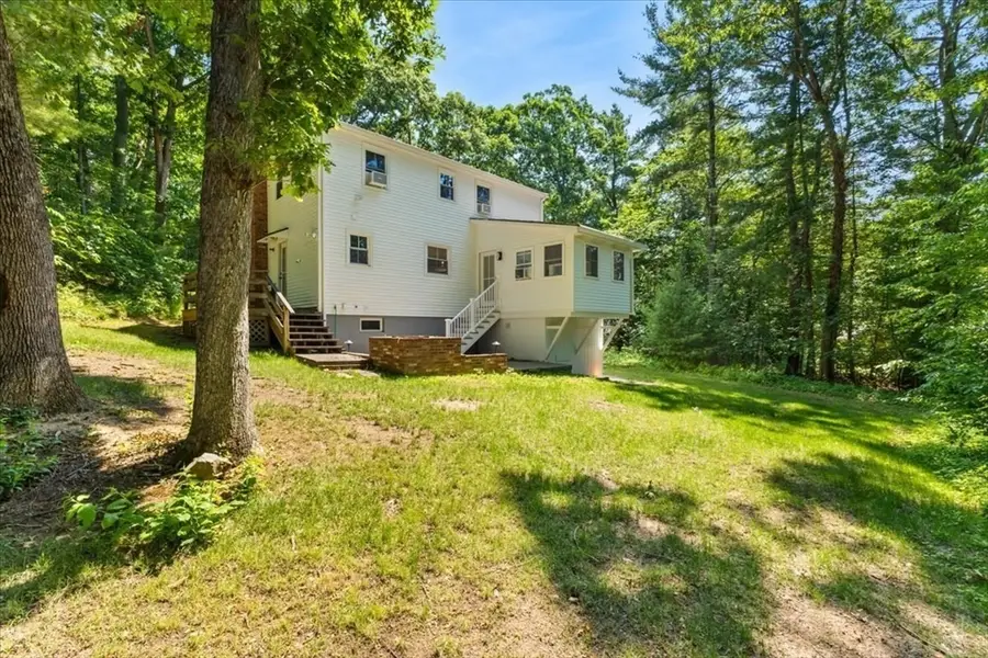17 Farm St, Medway, MA 02053 - #3