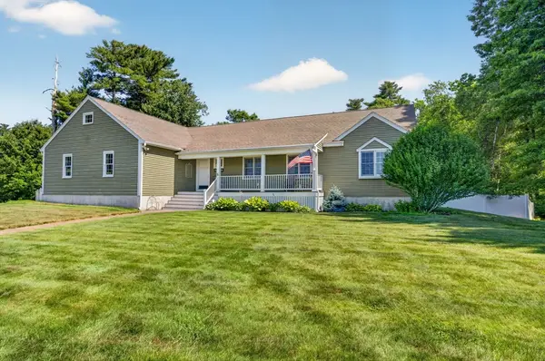16 Pond Street, Carver, MA 02330